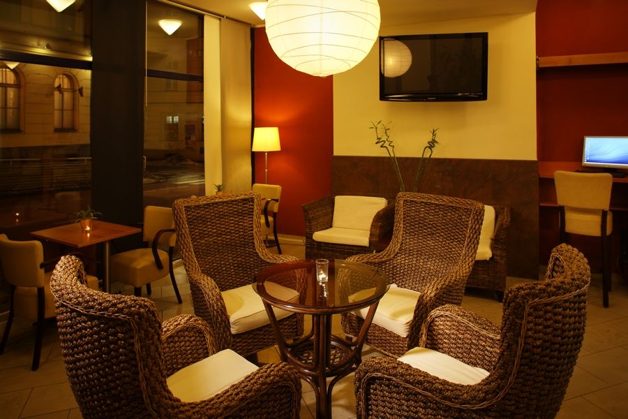 阿茨巴城市酒店 酒店 4*